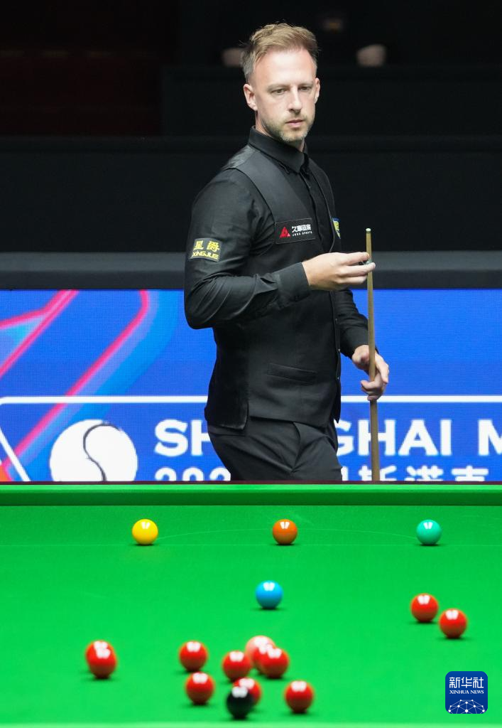 在当今足球 在当今足球